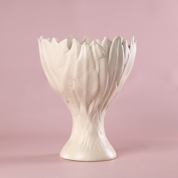 Ceramic tulip vase "Botanical Touch" white