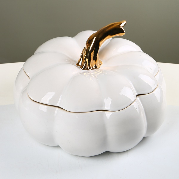Ceramic pumpkin white-gold with lid