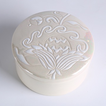 Ceramic box Hetmans'ka, white