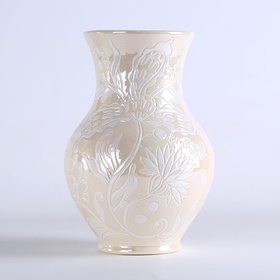 Vase GLECHIK white with mother-of-pearl HETMANS'KA