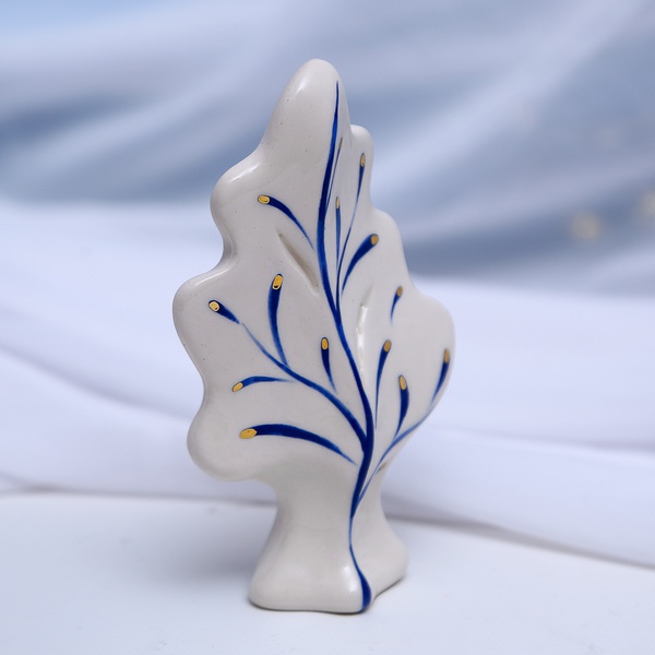 Christmas tree toy-figurine Oak