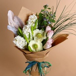 Spring bouquet with feathers