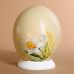 Painted egg "Daffodils" in a hat box