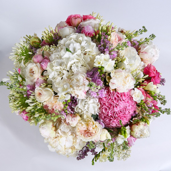 The “Fragrant Symphony” bouquet