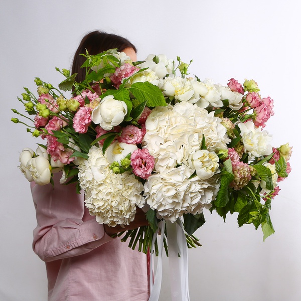 Bouquet "Tenderness in White"
