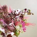 Fragrant bouquet of lilac and latirus