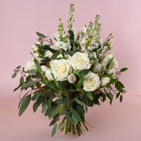 Букет «Белая тишина роскоши»