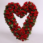 Mourning wreath "Heart of roses"