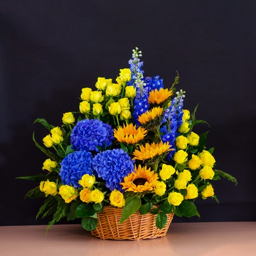 Funeral basket with sunflowers