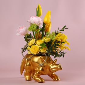 Arrangement “Golden Tyrannosaurus”