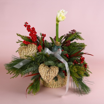 Winter composition "The magic of a winter basket"