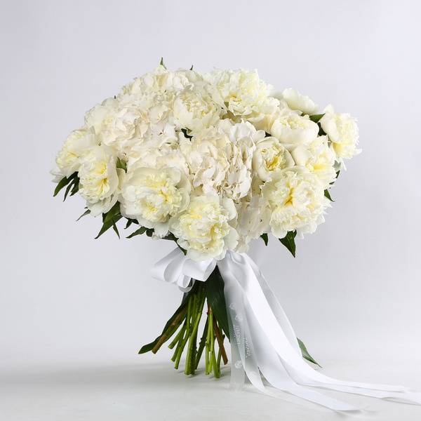 The "White Velvet" bouquet