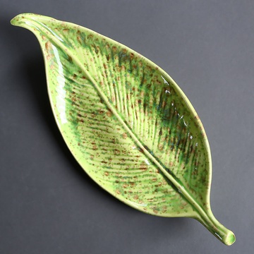 Ceramic leaf light green, S