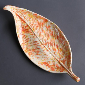Ceramic leaf white-orange, S