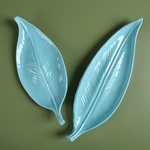 Leaf small blue