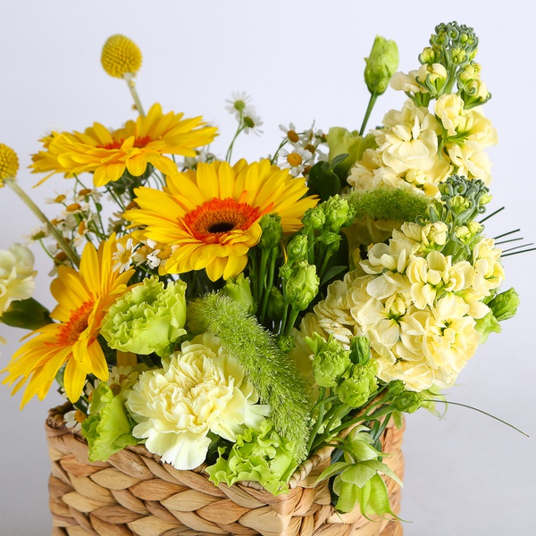 Composition "Summer Basket"