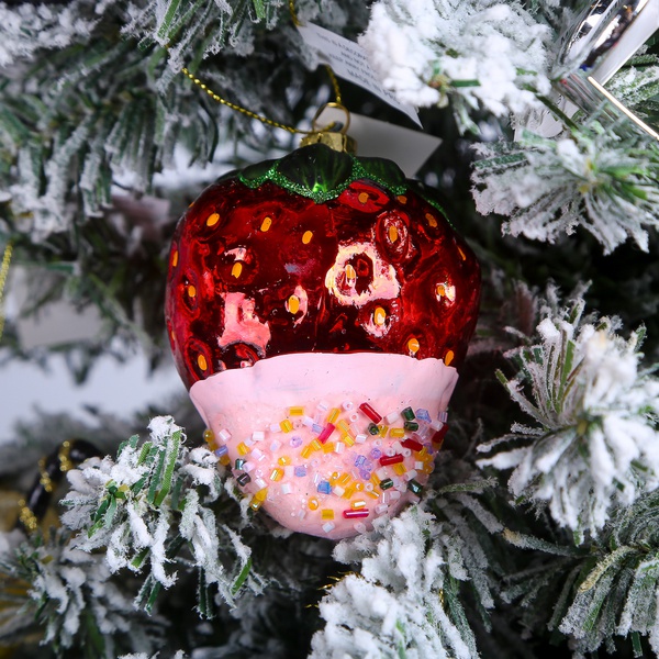 Елочная игрушка "Клубника"