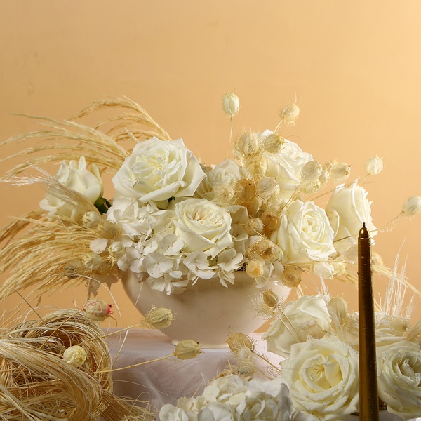 "White Gold" - decor rental for corporate events and theme parties
