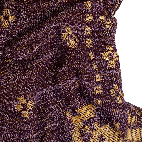 Плед ягоды и цветы бордовые