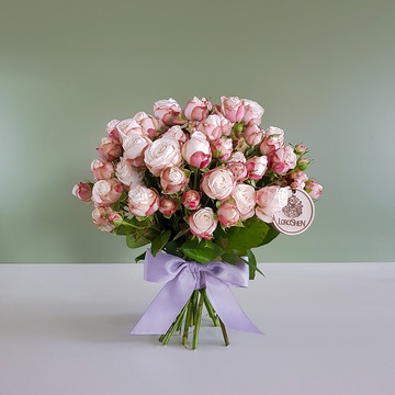 Bouquet of 15 spray roses