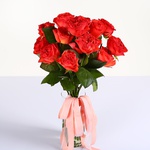 Букет з 15 троянд Корал Ріва