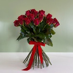 : Букет из 35 красных роз
