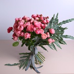 Букет з 25 троянд Сільва Пінк