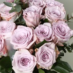 The “35 Tender Roses” bouquet