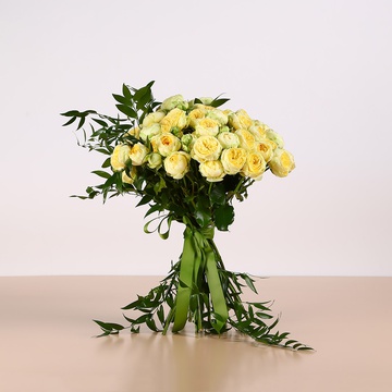 Букет з 25 жовтих троянд Піоні Бабблз