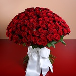 Букет з 201 червоної троянди
