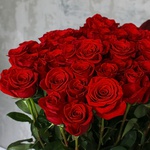 Букет из 35 красных длинных роз