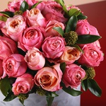 Композиція з 35 піоновидних троянд Девід Остін