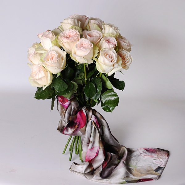 Bouquet with a delicate scarf "Morning flowers"