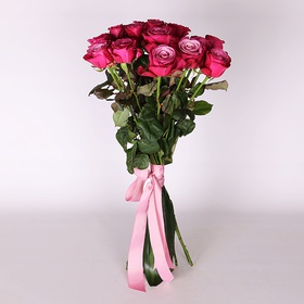 Bouquet of 15 pink varietal roses