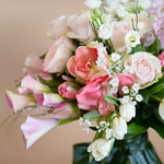 Delicate bouquet with calla lilies