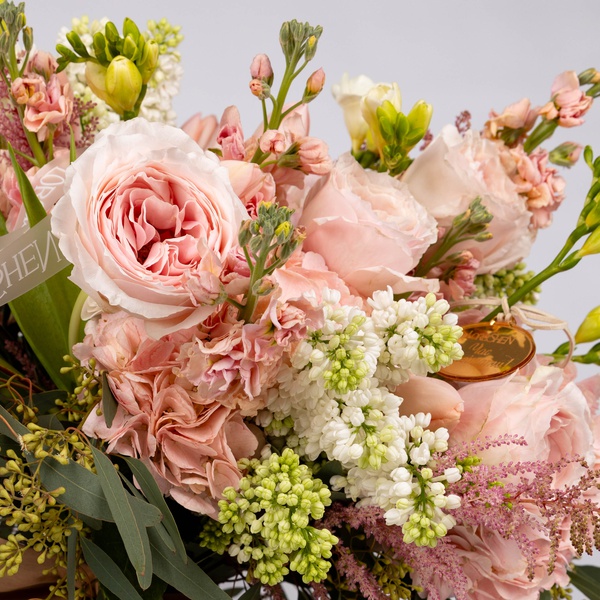 Букет в оттенках розового с гортензией