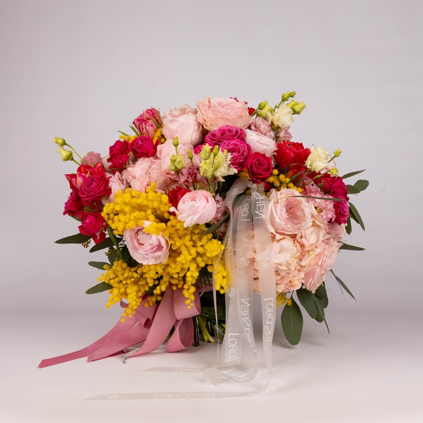 The “Pink Delight” bouquet