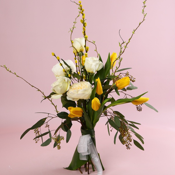 The “Sunny Tenderness” bouquet