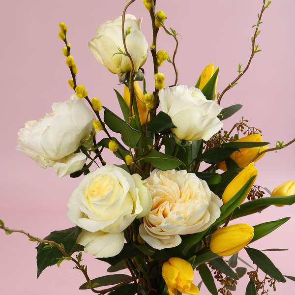 The “Sunny Tenderness” bouquet