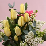 The “Sunny Accent” bouquet