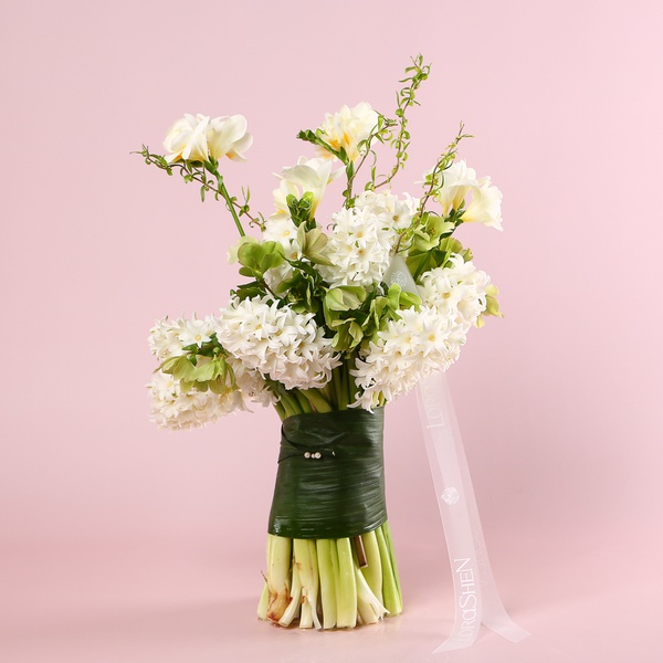 Изысканный букет «Нежность рассвета»