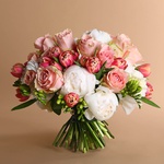 Premium bouquet with white peonies
