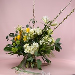The elegant “Spring Elegance” bouquet