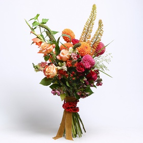 The “Bright Symphony” bouquet