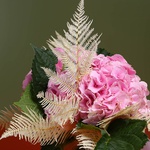Bouquet of 3 hydrangeas and ferns
