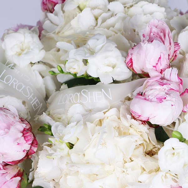 Bouquet "Flower beauty" with hydrangea, peonies and freesia