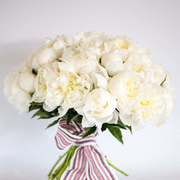 Bouquet "White peonies"