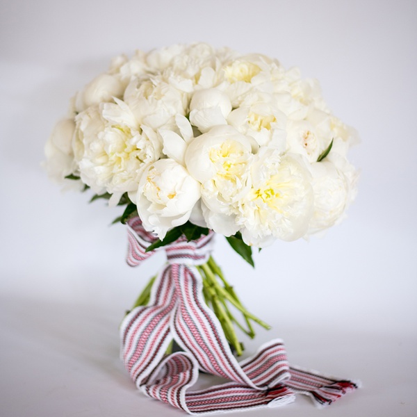 Bouquet "White peonies"