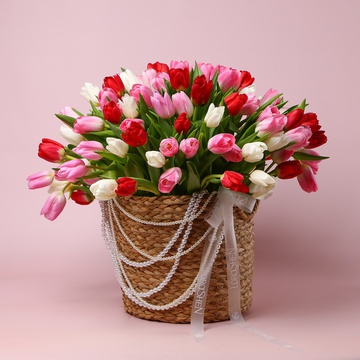 Композиция «101 тюльпан в королевском миксе»