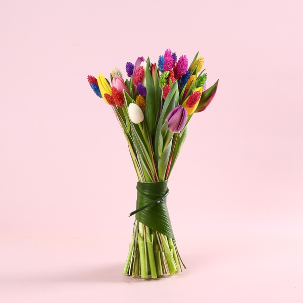 Bouquet “15 Tulips with Phalaris”